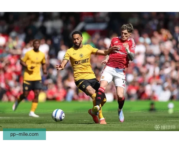 曼联宣布因成绩提升签署全新商业赞助协议 助力球队未来发展