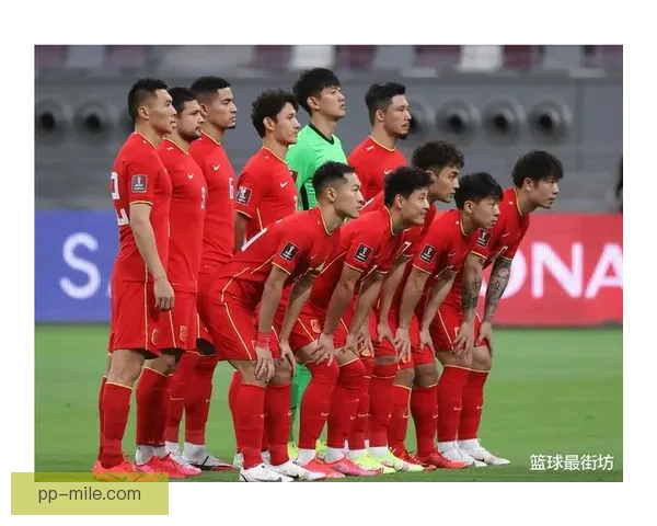 中国男足主场负日本仍展拼搏精神赢得尊重