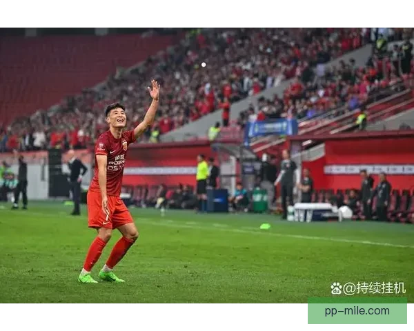 亚冠精英联赛战报 上海海港提前锁定淘汰赛资格
